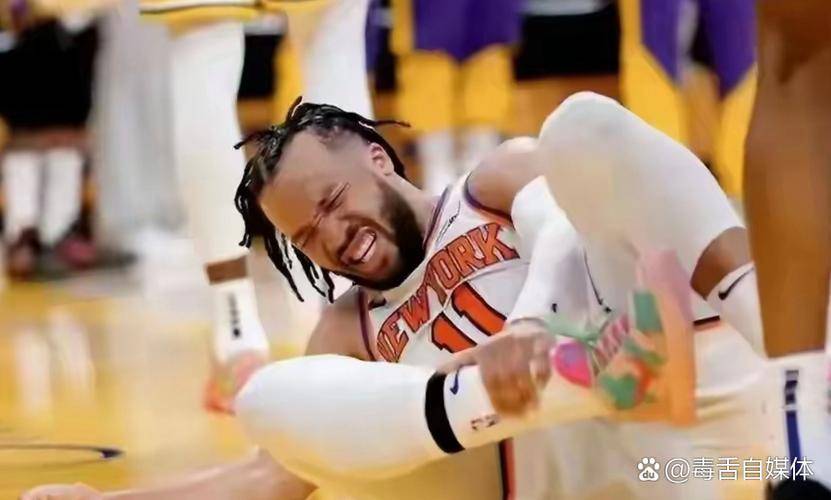 半岛体育APP-今夜突围战来临，洛杉矶快船围绕NBA常规赛完成体检，目标明确，球队文化再被提及的简单介绍